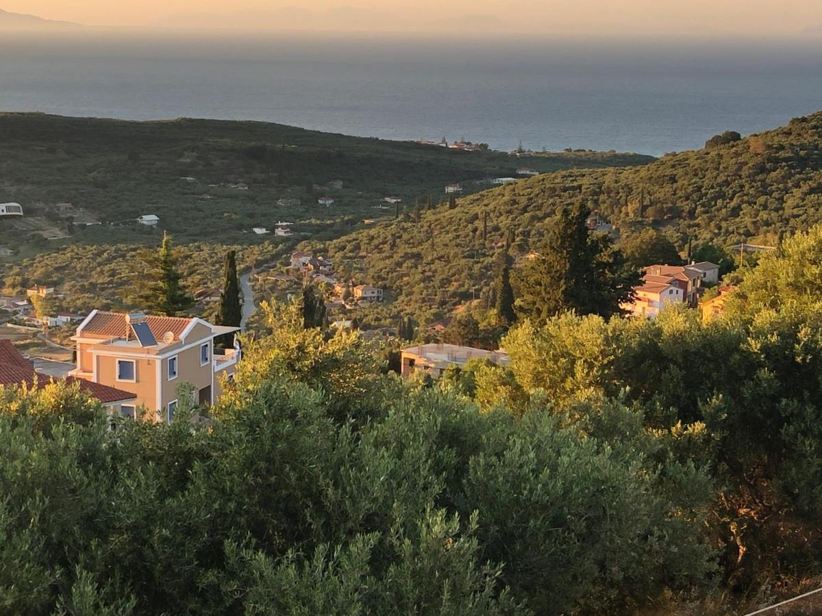 Villa Thea - Τhe View 1St Floor Ano Yerakarion Екстер'єр фото