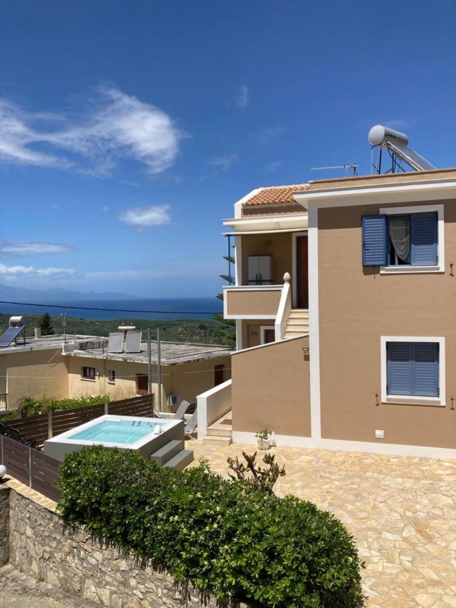 Villa Thea - Τhe View 1St Floor Ano Yerakarion Екстер'єр фото